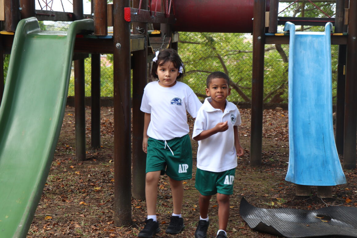 Uniforme de preescolar